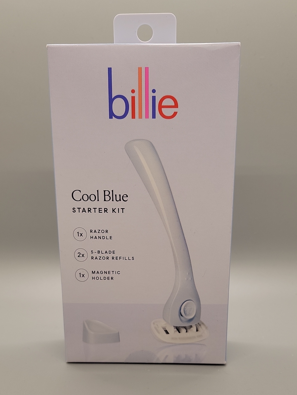 billie Starter Kit in Cool Blue: Handle, 2 5 Blade Refills, Magnetic Holder